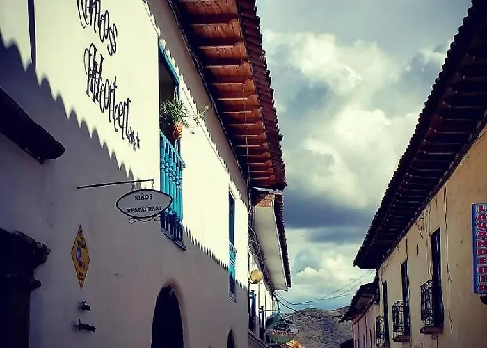 Niños Fierro Hotel