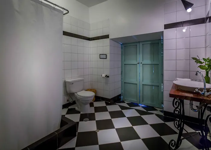 Niños Fierro Hotel 2*