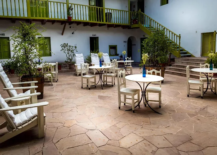 Niños Fierro Hotel
