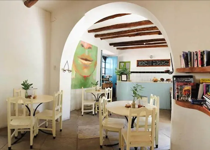 Niños Fierro Hotel